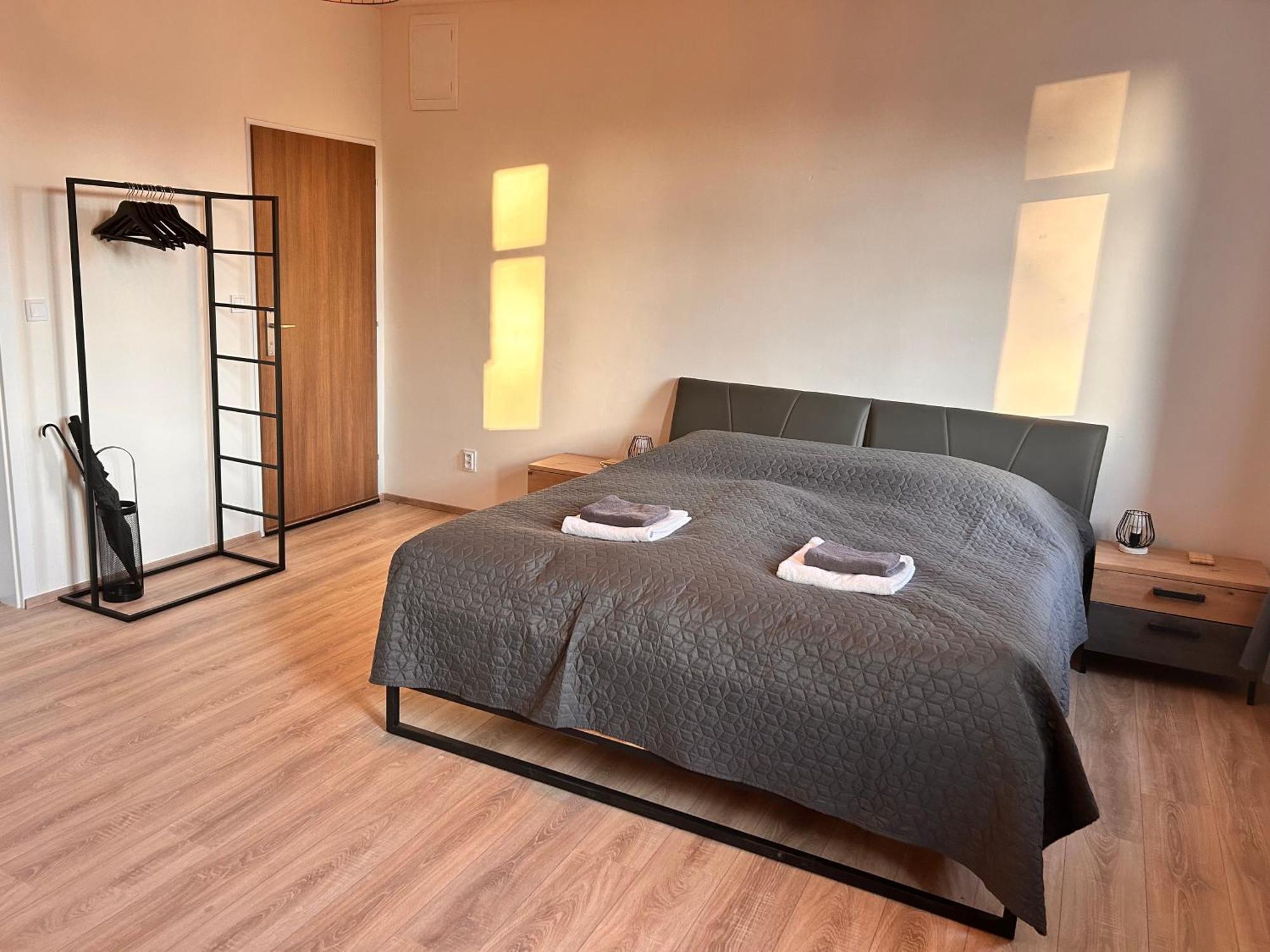 Gallery Apartments Либерец Екстериор снимка